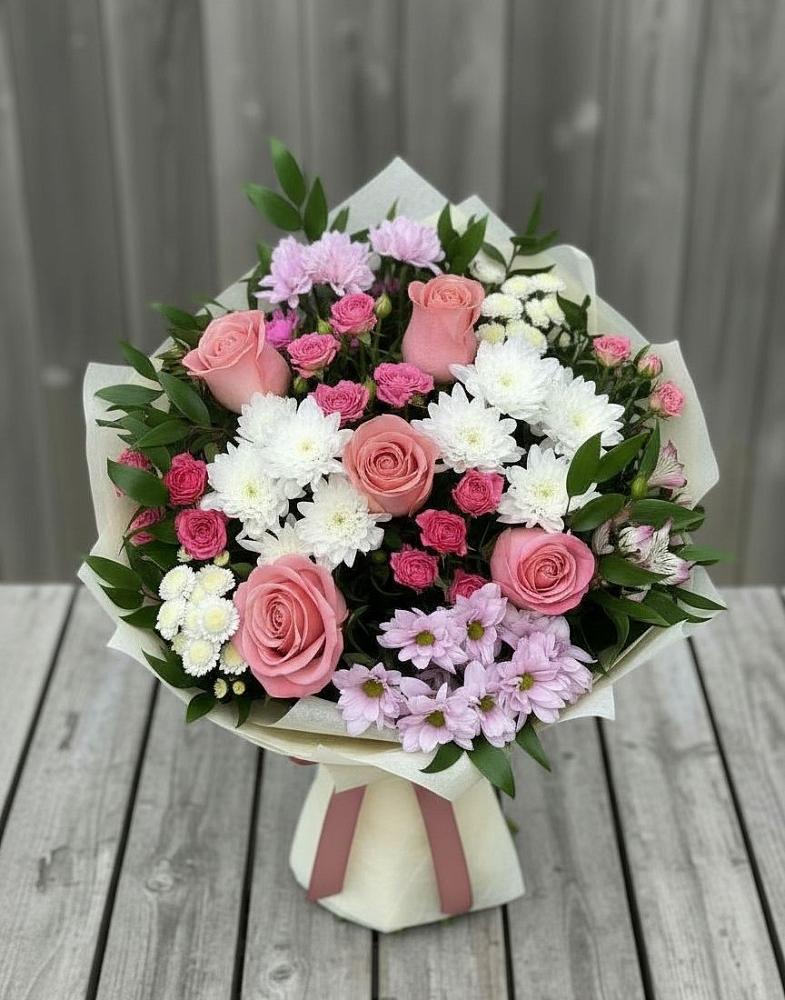 Букет цветов из: Альстромерии, Гвоздики, Розы и Хризантемы в Федино