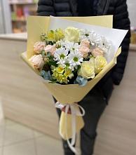 Букет цветов из:  Альстромерии, Розы и Хризантемы в Федино