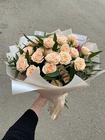 Букет Кремовые розы Латте в Федино