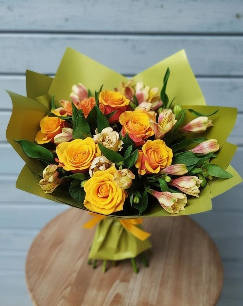 Букет цветов из: Альстромерии и Розы в Федино