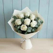Букет Белые розы в Эвкалипте в Федино